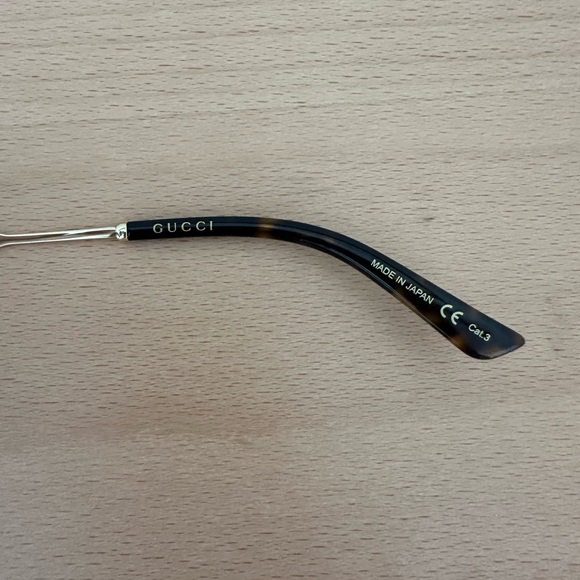 Gucci Brown Tortoiseshell Sunglasses (new) - Picture 8 of 11